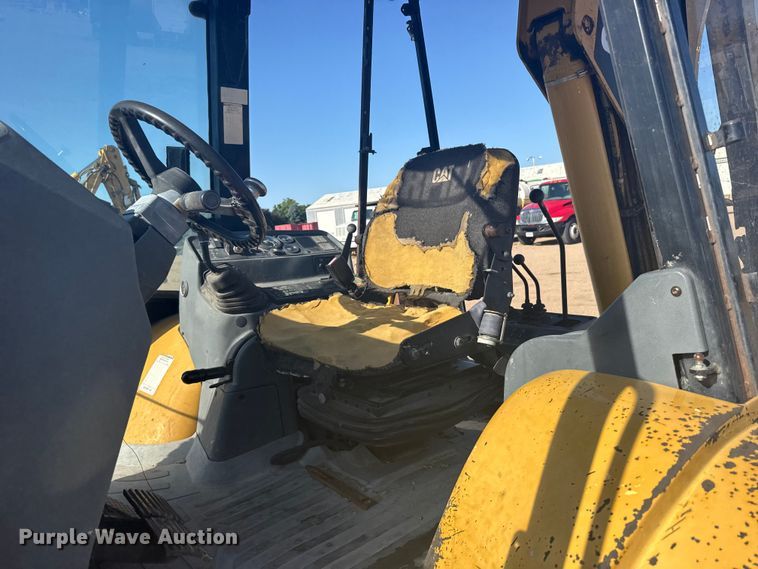 image for item EW4829 1999 Caterpillar 426C backhoe