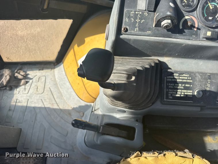 image for item EW4829 1999 Caterpillar 426C backhoe