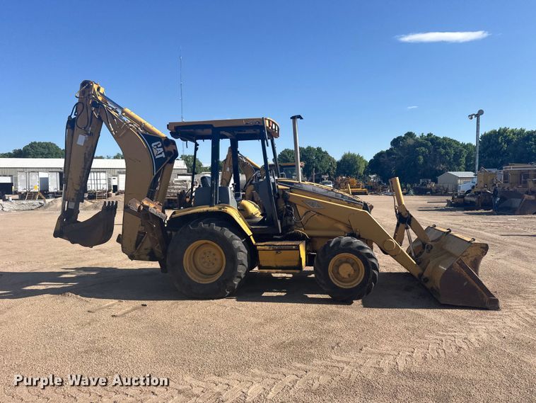 image for item EW4830 1999 Caterpillar 426C backhoe