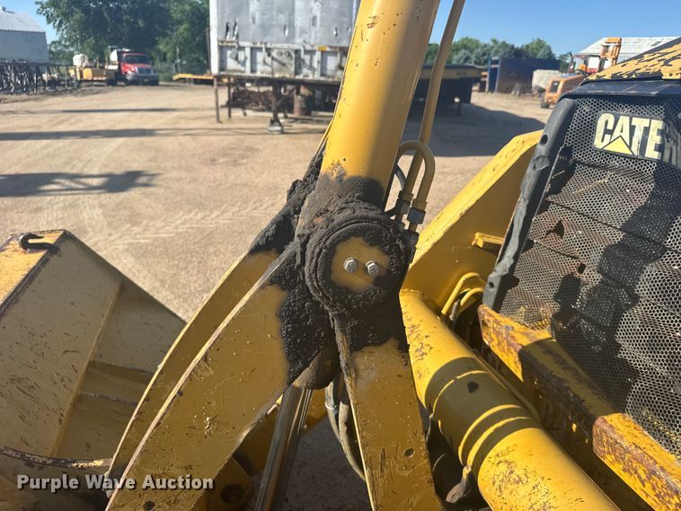 image for item EW4830 1999 Caterpillar 426C backhoe