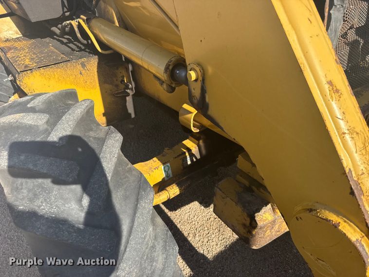 image for item EW4830 1999 Caterpillar 426C backhoe