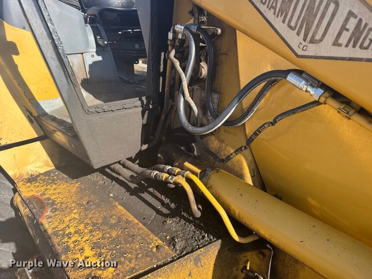 image for item EW4830 1999 Caterpillar 426C backhoe