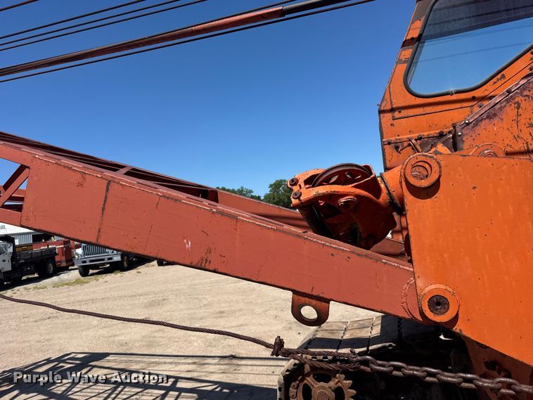 image for item EW4831 1979 Koehring 405 crane