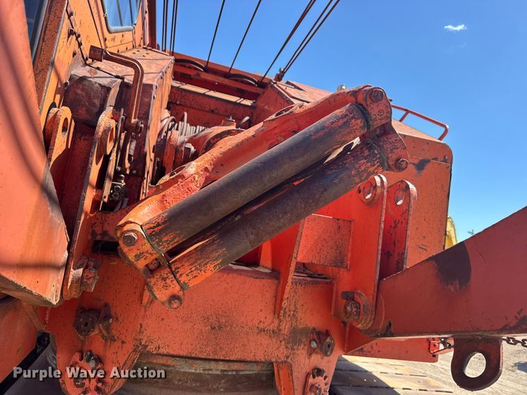 image for item EW4831 1979 Koehring 405 crane