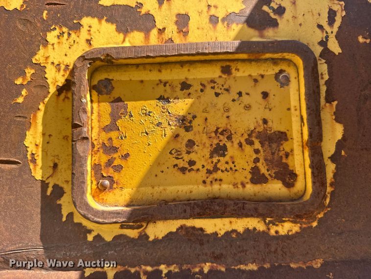 image for item EW4833 Caterpillar excavator bucket