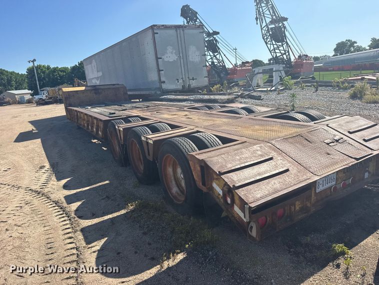 image for item EW4835 1989 Load King drop deck trailer
