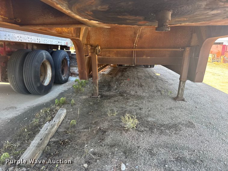 image for item EW4835 1989 Load King drop deck trailer