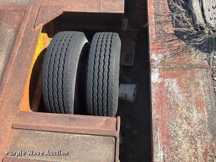 image for item EW4835 1989 Load King drop deck trailer