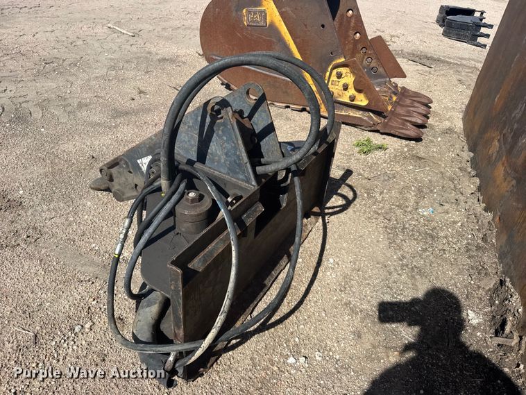 image for item EW4836 Bobcat skid steer breaker