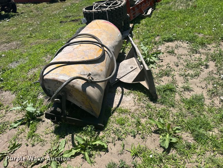 image for item EW4843 skid steer broom