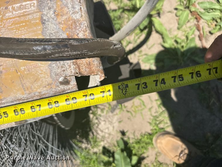 image for item EW4843 skid steer broom