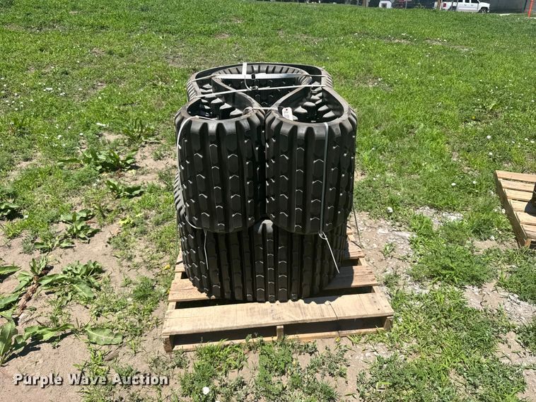 image for item EW4846 Rubber track solutions tracks