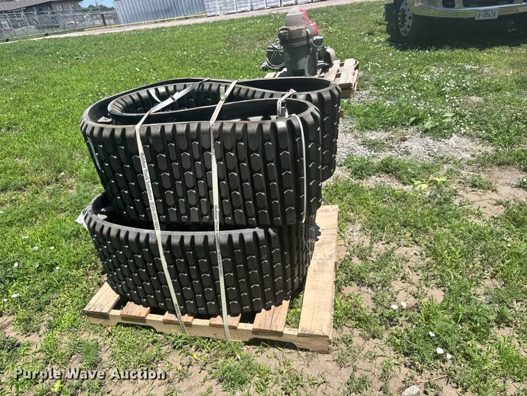 image for item EW4846 Rubber track solutions tracks