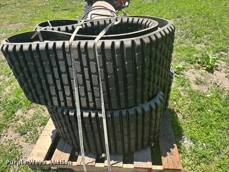 image for item EW4846 Rubber track solutions tracks