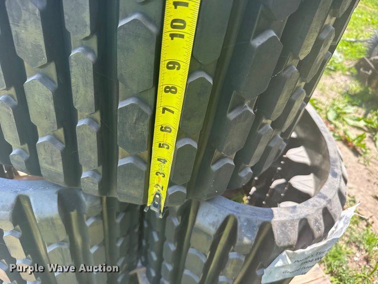 image for item EW4846 Rubber track solutions tracks