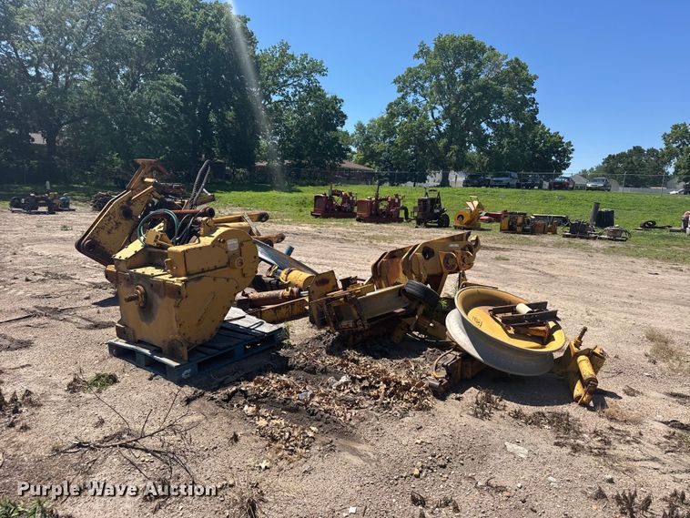 image for item EW4848 Brun cable plow attachment
