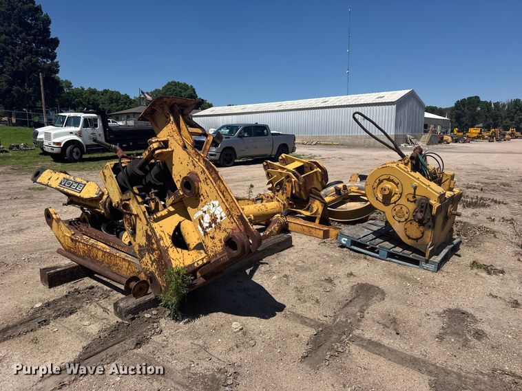 image for item EW4848 Brun cable plow attachment