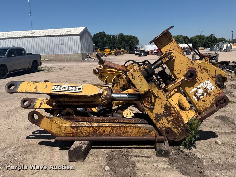 image for item EW4848 Brun cable plow attachment