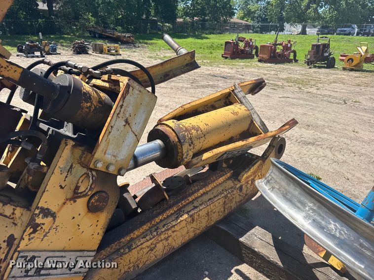 image for item EW4848 Brun cable plow attachment