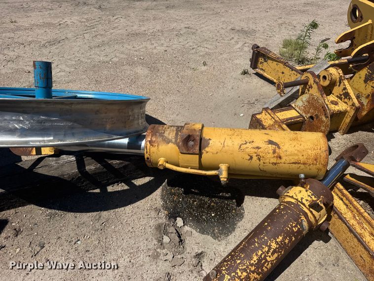image for item EW4848 Brun cable plow attachment