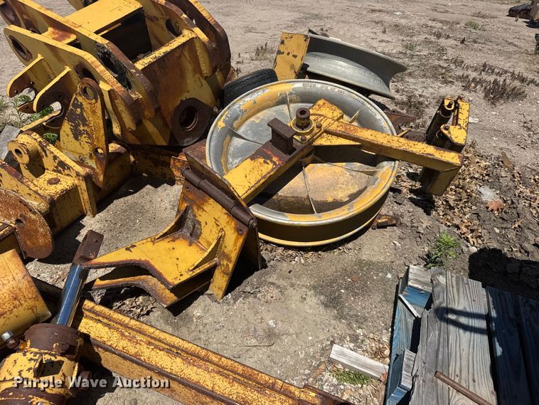 image for item EW4848 Brun cable plow attachment