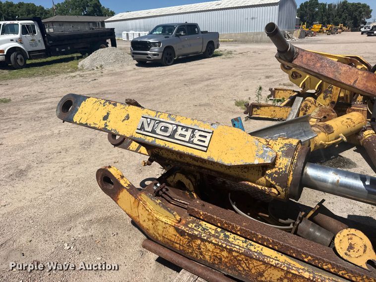 image for item EW4848 Brun cable plow attachment
