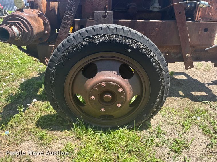 image for item EW4852 Water pump