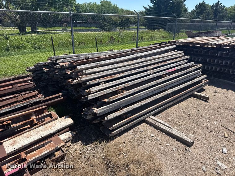 image for item EW4855 Approximately (200) concrete forms