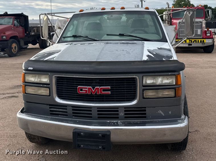 image for item EW4859 1996 GMC Sierra 3500 utility bed pickup truck