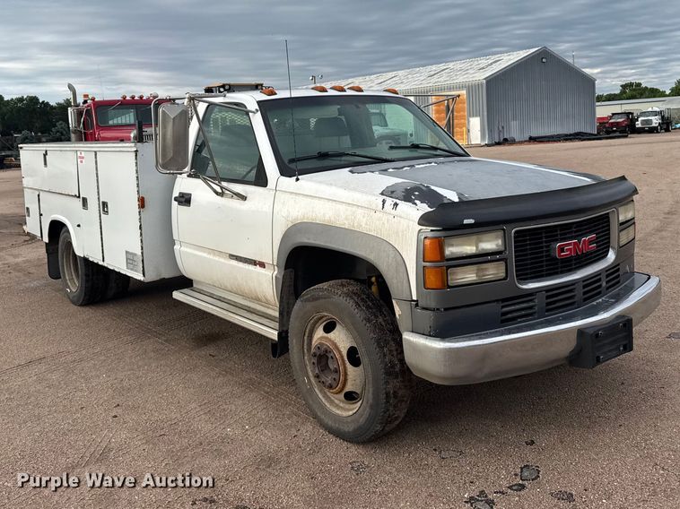 image for item EW4859 1996 GMC Sierra 3500 utility bed pickup truck