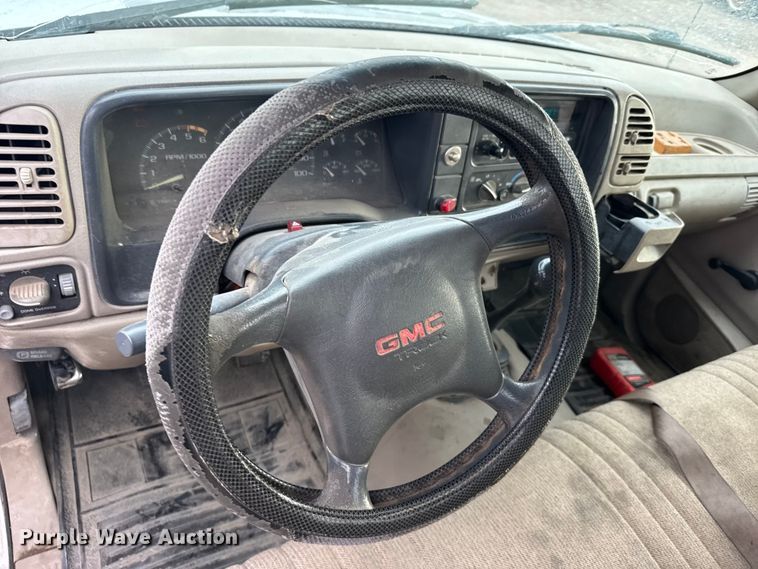 image for item EW4859 1996 GMC Sierra 3500 utility bed pickup truck