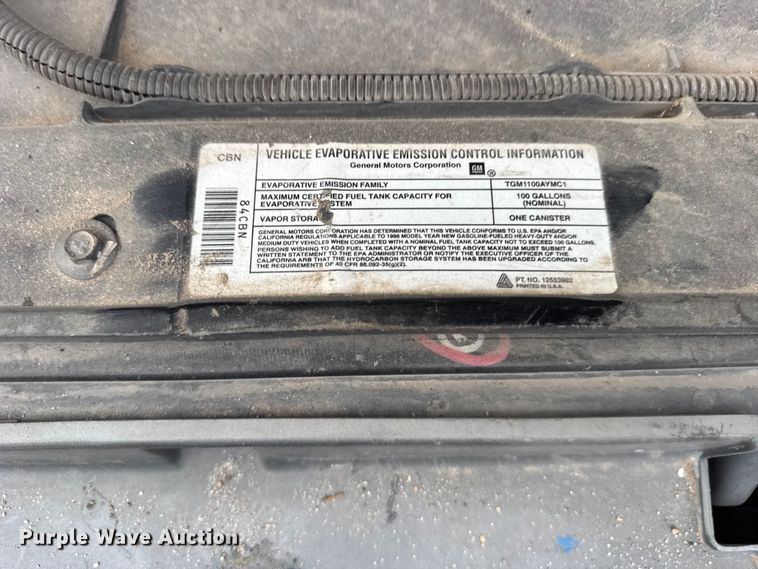image for item EW4859 1996 GMC Sierra 3500 utility bed pickup truck