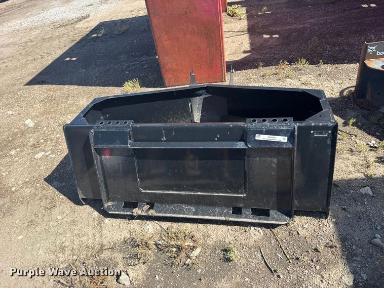 image for item EW4861 Quick attach skid steer concrete bucket