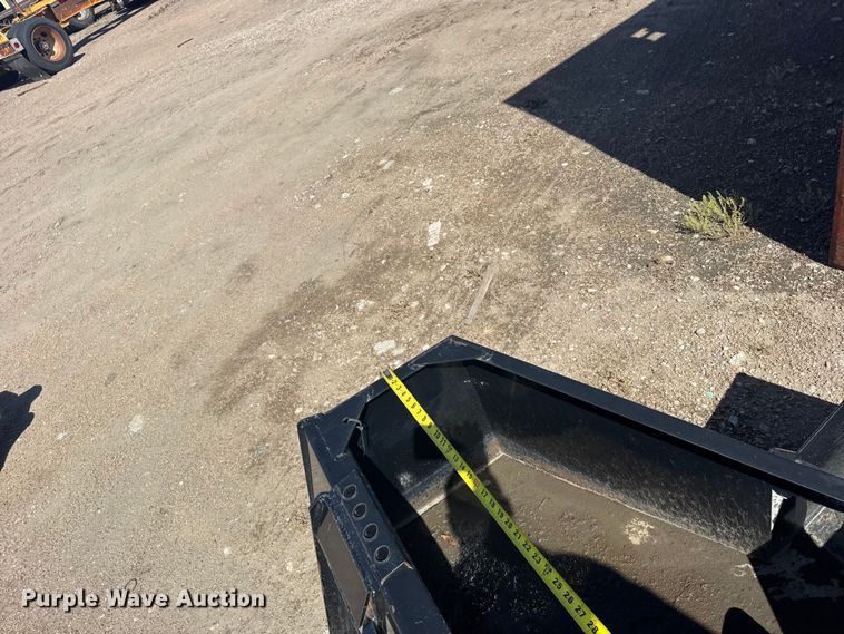 image for item EW4861 Quick attach skid steer concrete bucket