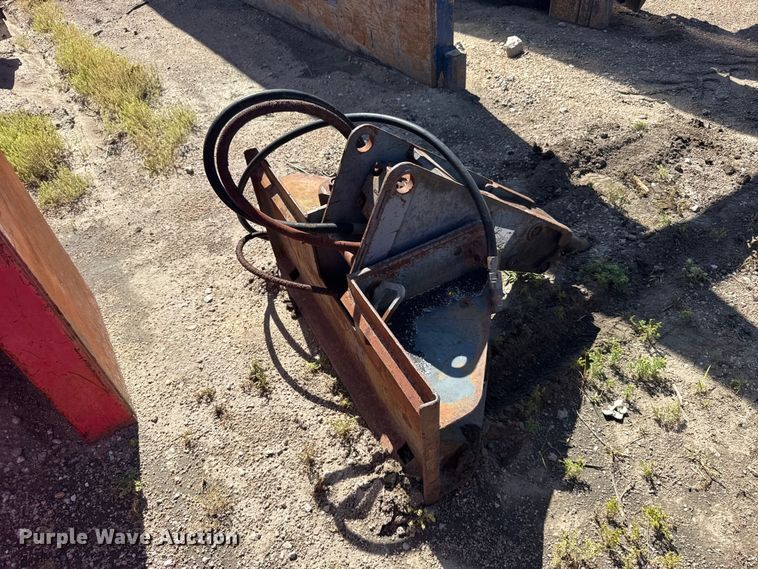 image for item EW4862 Bobcat skid steer breaker