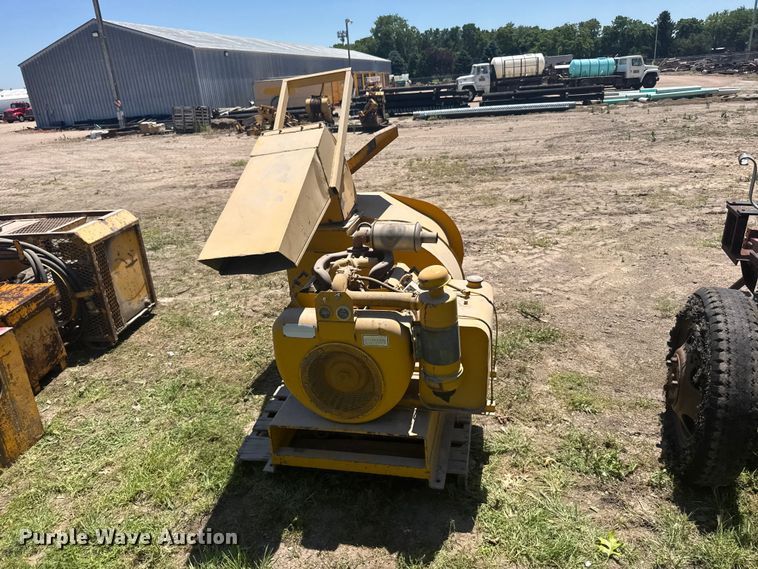 image for item EW4865 Reinco TM7-30 straw blower