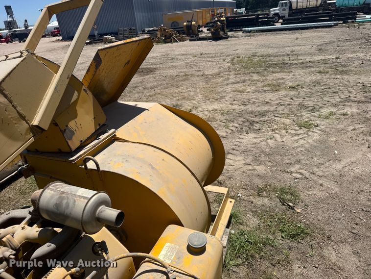 image for item EW4865 Reinco TM7-30 straw blower