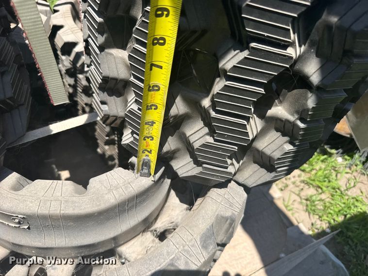 image for item EW4867 2021 Rubber track solutions tracks