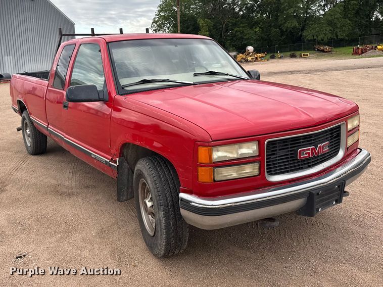image for item EW4872 1999 GMC Sierra 2500 Ext. Cab pickup truck