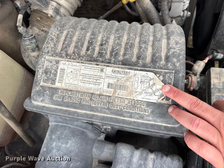 image for item EW4872 1999 GMC Sierra 2500 Ext. Cab pickup truck