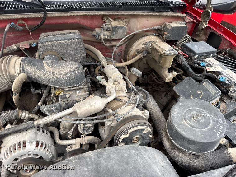 image for item EW4872 1999 GMC Sierra 2500 Ext. Cab pickup truck