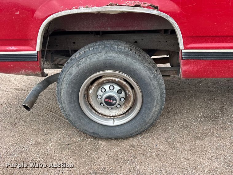 image for item EW4872 1999 GMC Sierra 2500 Ext. Cab pickup truck