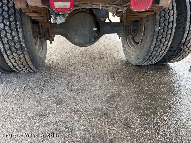 image for item EW4873 1999 GMC 6500 dump flatbed truck