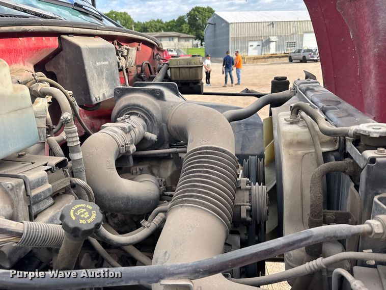 image for item EW4873 1999 GMC 6500 dump flatbed truck