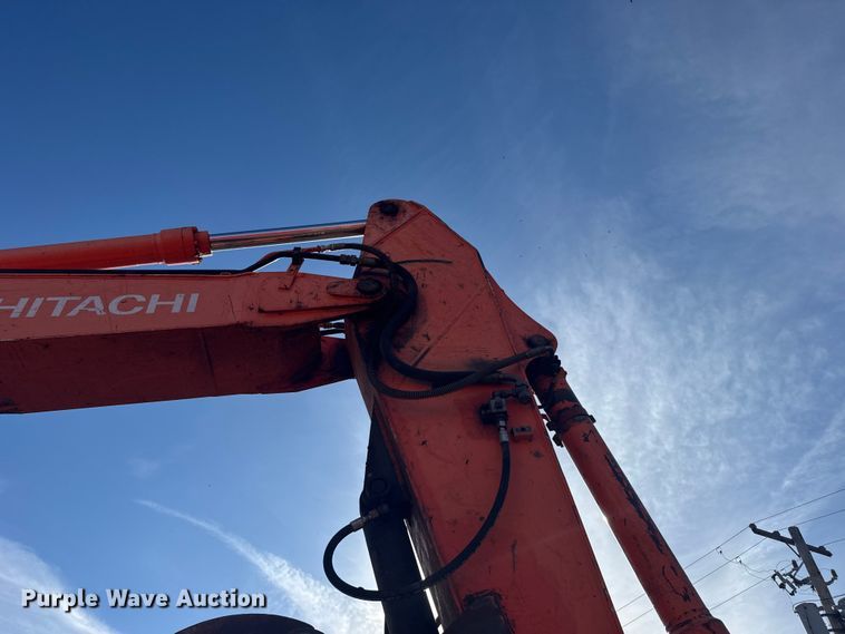 image for item EW4902 2007 Hitachi ZX240LC-3 excavator