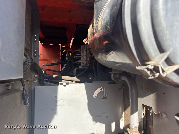 image for item EW4902 2007 Hitachi ZX240LC-3 excavator