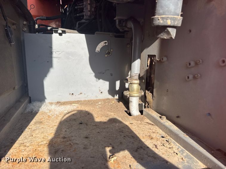 image for item EW4902 2007 Hitachi ZX240LC-3 excavator