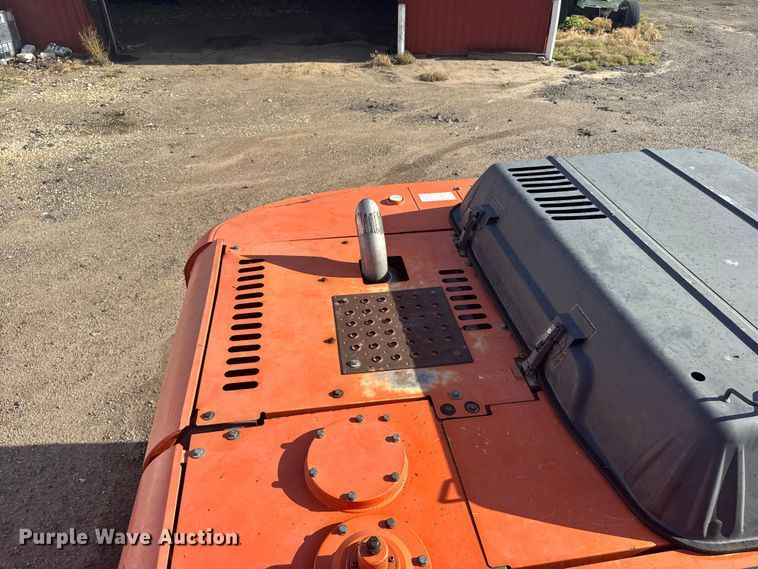 image for item EW4902 2007 Hitachi ZX240LC-3 excavator