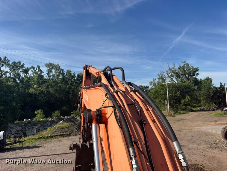 image for item EW4902 2007 Hitachi ZX240LC-3 excavator