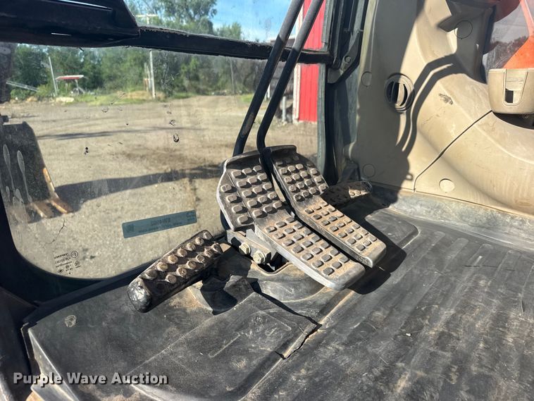 image for item EW4902 2007 Hitachi ZX240LC-3 excavator